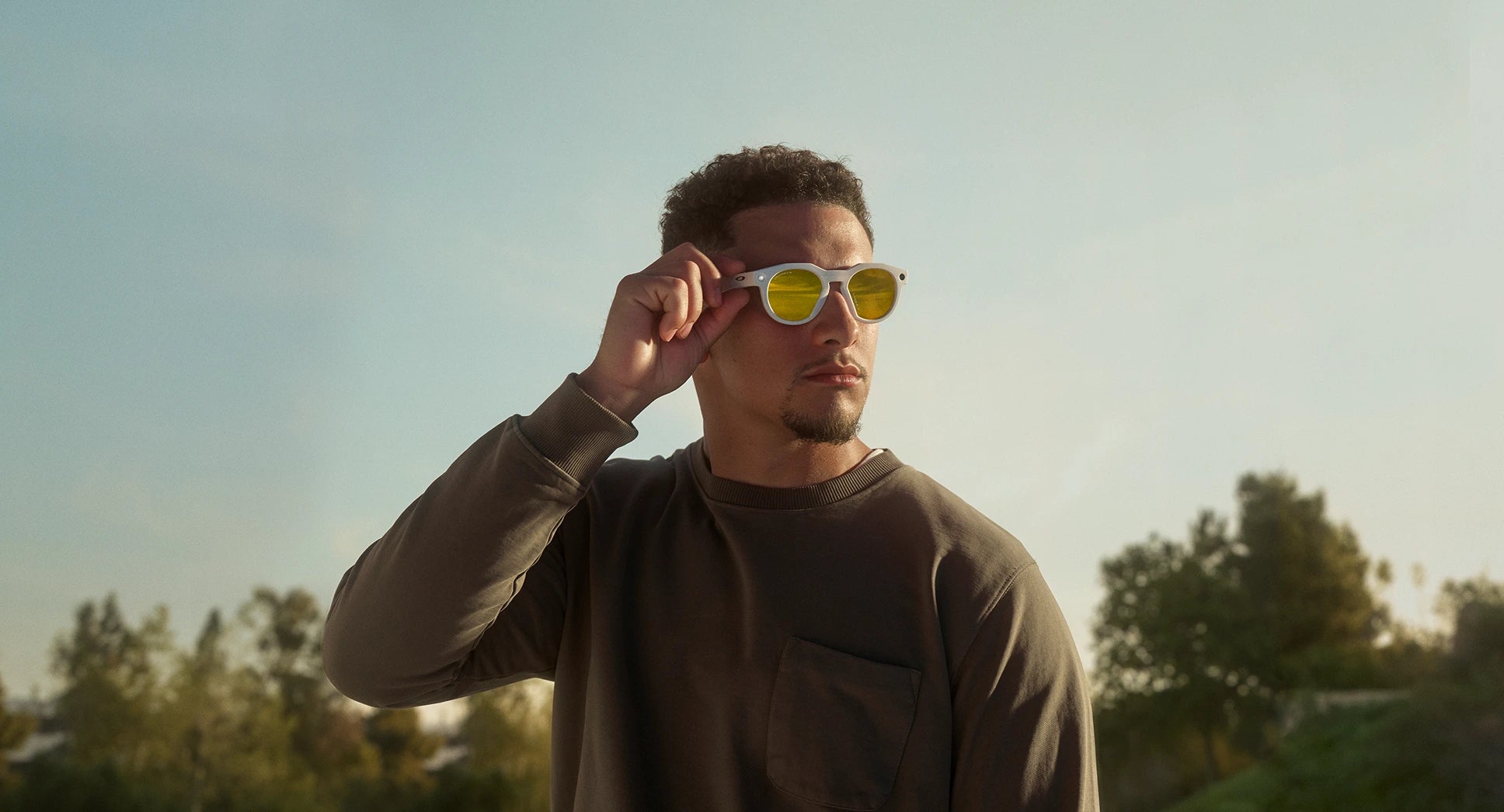 Oakley Meta HSTN - (F) Warm Grey - (L) Prizm™ - Limited Edition Smart Glasses - Standard