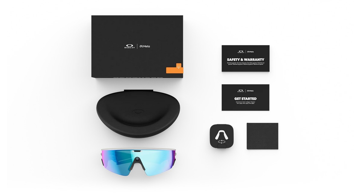 Oakley Meta Vanguard - Meta official Oakley Meta Vanguard White Prizm™ Sapphire - view 5 of 5 - source 1670306824104388