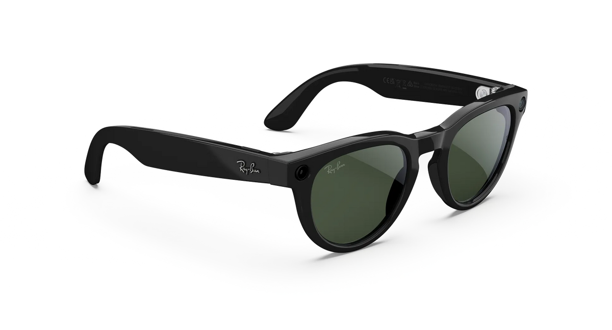 Ray-Ban Meta Headliner Gen 2 - Meta official Ray-Ban Meta Headliner (Gen 2) Shiny Black Transitions® Graphite Green Lenses - view 2 of 4 - source 736075889396400