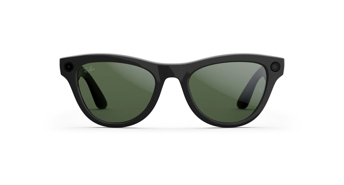 Ray-Ban Meta Skyler Gen 2 - Meta official Ray-Ban Meta Skyler (Gen 2) Shiny Black Transitions® Graphite Green Lenses - view 1 of 4 - source 730743319877961
