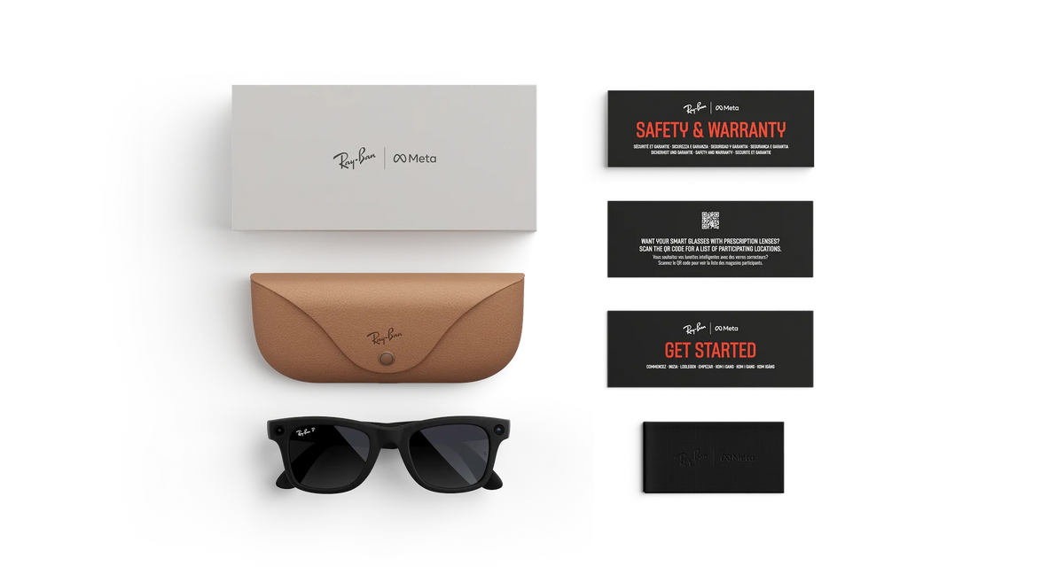 Ray-Ban Meta Wayfarer Gen 2 - Meta official image 745123238409605 - SK-1001238-01 view 6 of 6