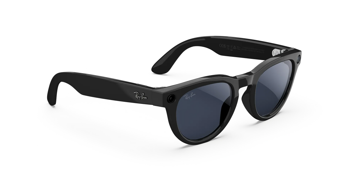 Ray-Ban Meta Headliner Gen 2 - Meta official Ray-Ban Meta Headliner (Gen 2) Low Bridge Fit Shiny Black Transitions® Sapphire Lenses - view 2 of 4 - source 1013587640716711