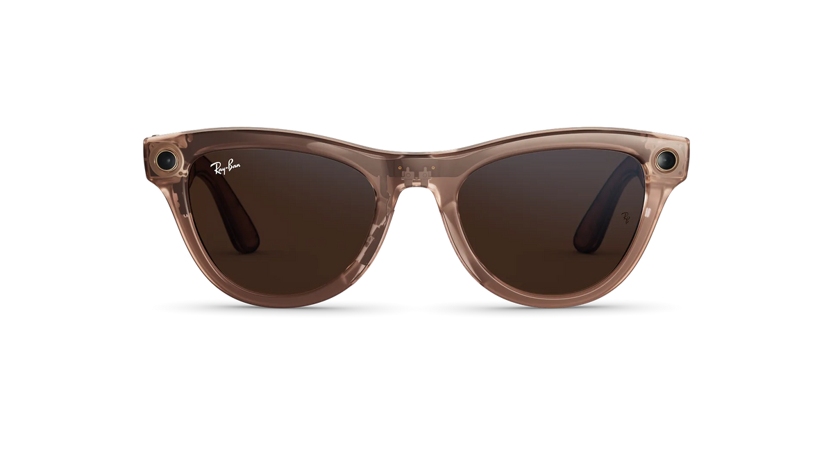 Ray-Ban Meta Skyler Gen 2 - Meta official Ray-Ban Meta Skyler (Gen 2) Shiny Transparent Peach Transitions® Brown Lenses - view 2 of 5 - source 1599665134646821
